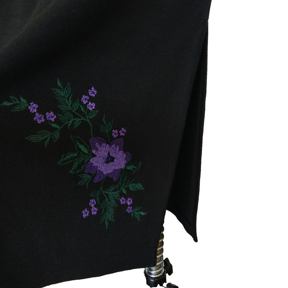 Vintage 90s Black Embroidered Maxi Dress Size M Petite Floral Knit Wool Blend - Picture 5 of 7